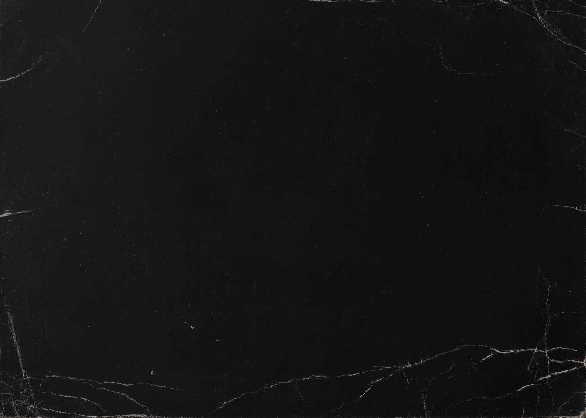 7k running brand background image